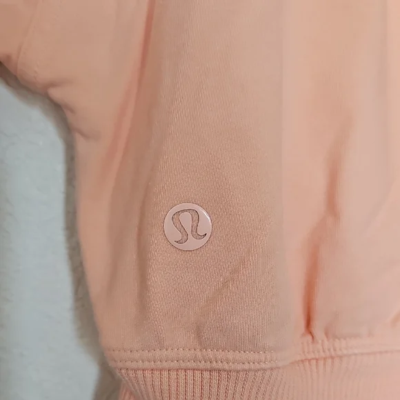 Lululemon Athletica Coral Cropped Sweatshirt - Picture 2 of 6